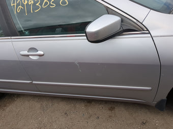 compare product 2003-2007 Honda Accord Passenger Front Door Oem