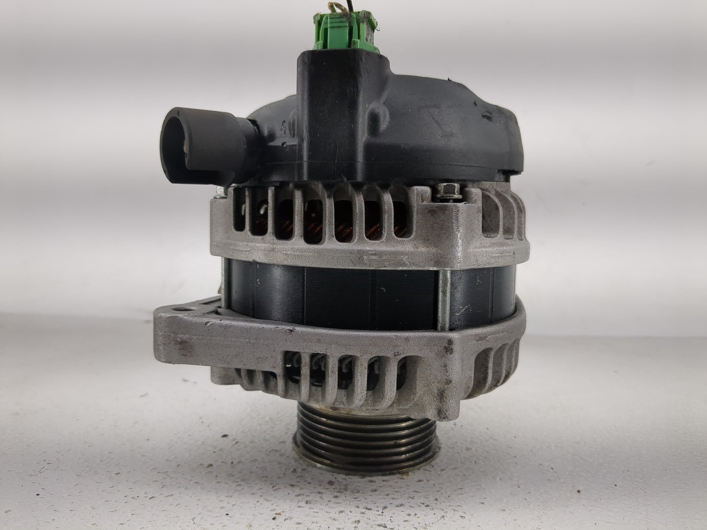 2004-2007 Honda Accord Alternator Replacement Generator Charging Assembly Engine OEM P/N:TN104210-4480 Fits OEM Used Auto Pa