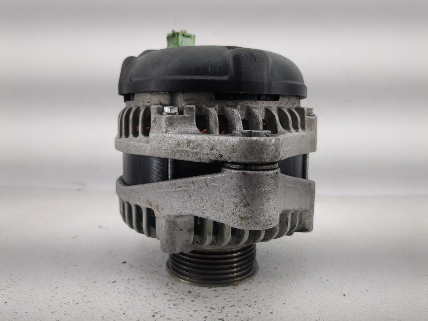 2004-2007 Honda Accord Alternator Replacement Generator Charging Assembly Engine OEM P/N:TN104210-4480 Fits OEM Used Auto Pa