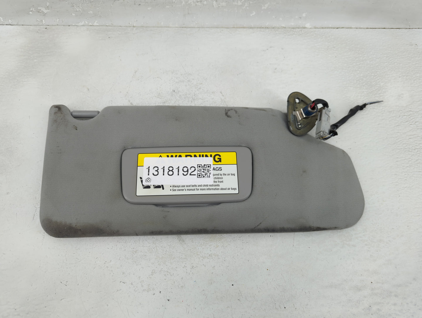 2003-2007 Honda Accord Sun Visor Shade Replacement Passenger Right Mirror Fits Fits 2003 2004 2005 2006 2007 OEM Used Auto P