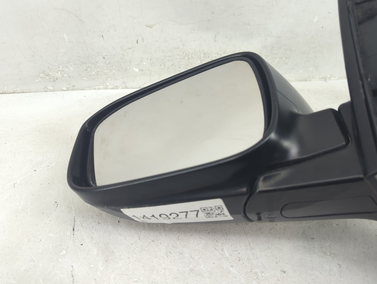2003-2007 Honda Accord Driver Side View Mirror - Left Door Mirror OEM Used - Oemusedautoparts1.com