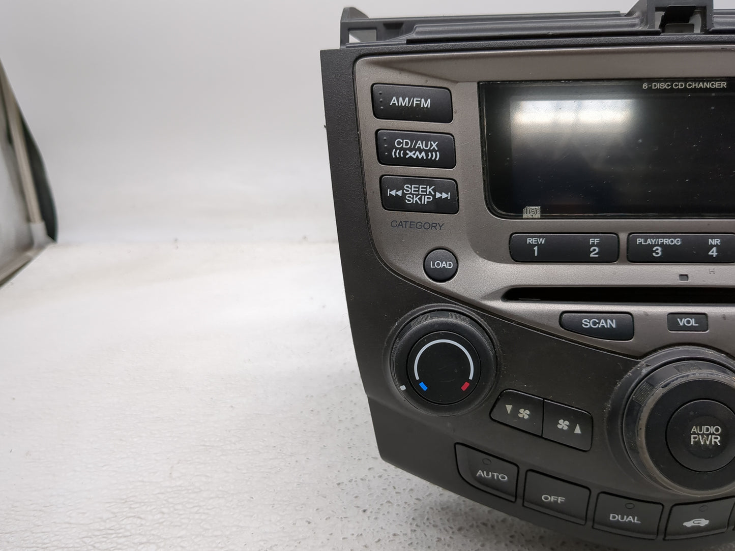 2004-2007 Honda Accord Radio AM FM Cd Player Receiver Replacement P/N:39175-SDA-L120-M2 Fits Fits 2004 2005 2006 2007 OEM Us