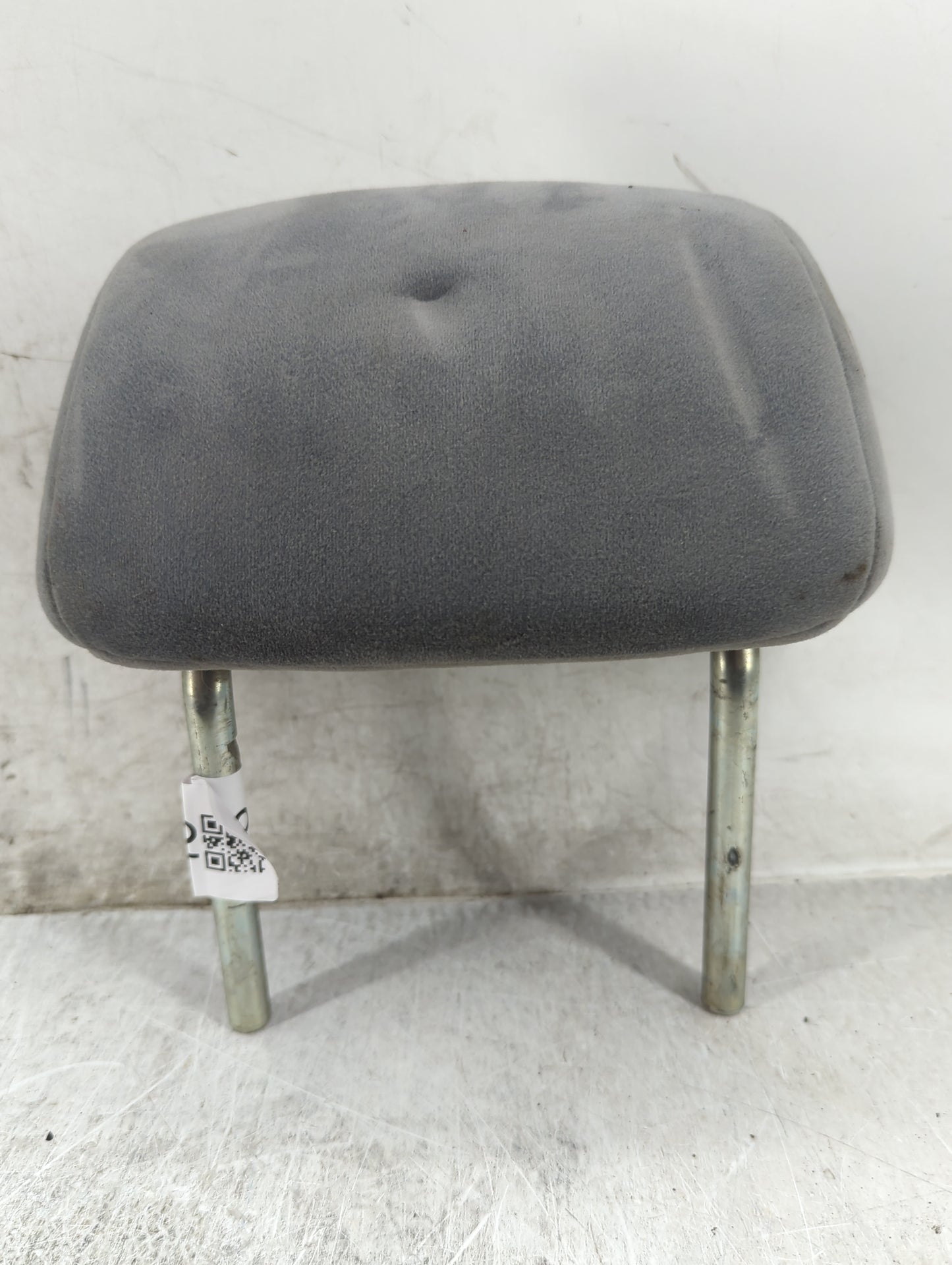 2005-2007 Honda Accord Headrest Head Rest Rear Center Seat Fits Fits 2005 2006 2007 OEM Used Auto Parts - Oemusedautoparts1.