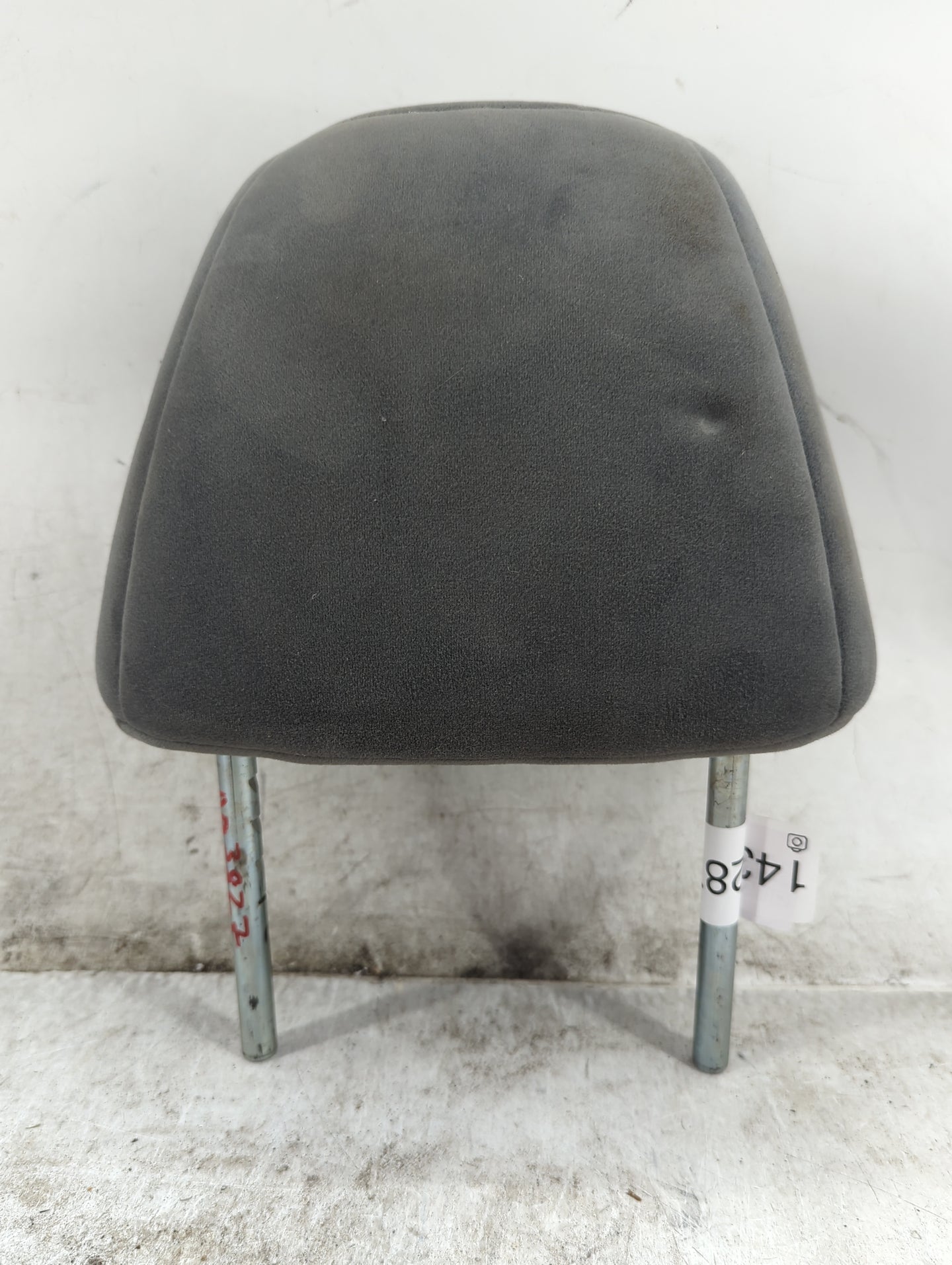2005-2007 Honda Accord Headrest Head Rest Rear Seat Fits Fits 2005 2006 2007 OEM Used Auto Parts - Oemusedautoparts1.com