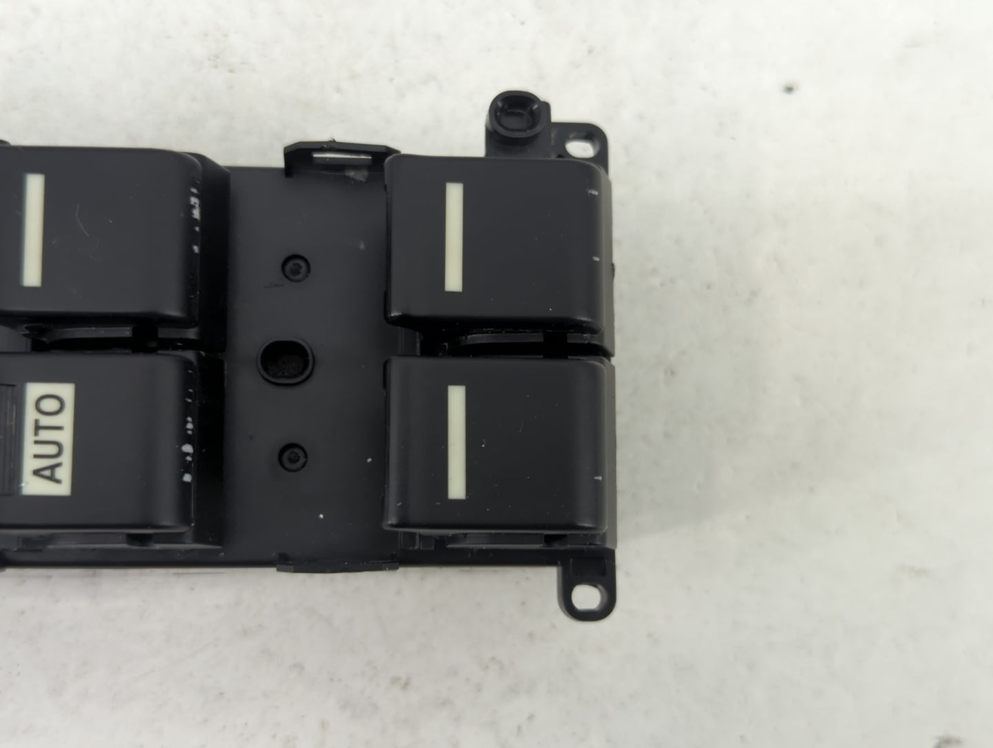 2003-2007 Honda Accord Master Power Window Switch Replacement Driver Side Left P/N:M22757 Fits Fits 2003 2004 2005 2006 2007