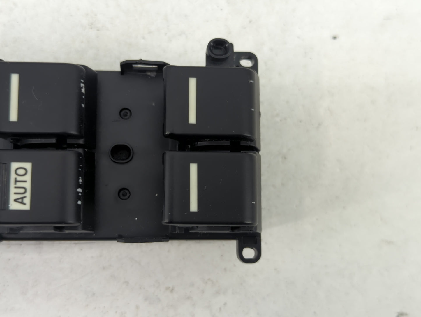 2003-2007 Honda Accord Master Power Window Switch Replacement Driver Side Left P/N:M22757 Fits Fits 2003 2004 2005 2006 2007