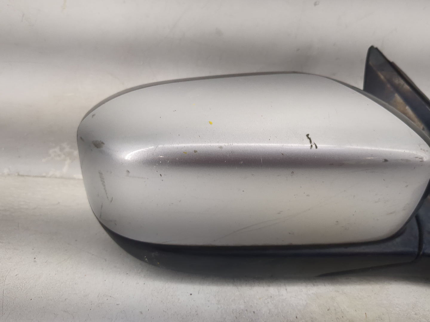 2003-2007 Honda Accord Passenger Side View Mirror - Right Door Mirror OEM Used - Oemusedautoparts1.com