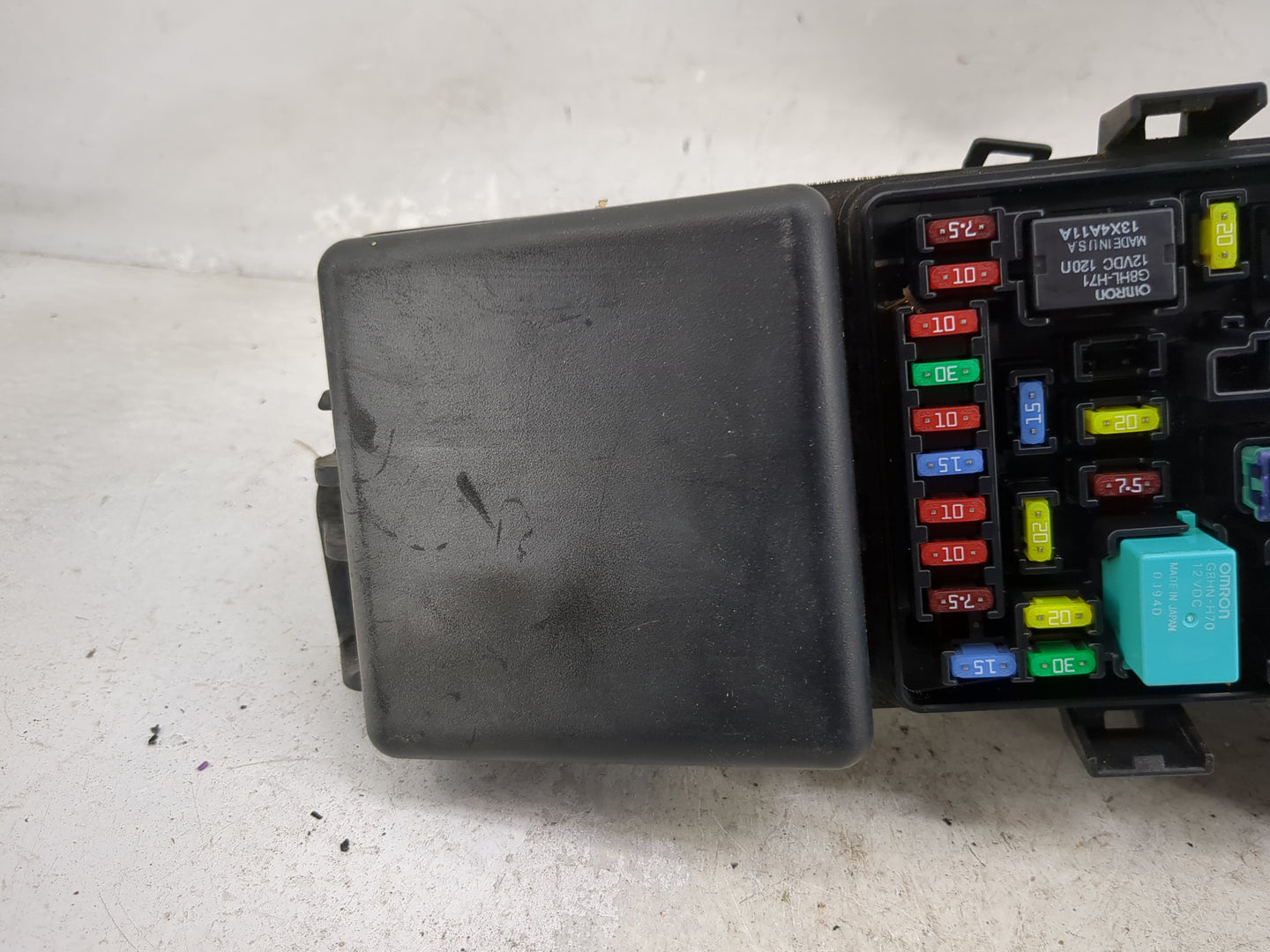2003-2007 Honda Accord Fusebox Fuse Box Panel Relay Module P/N:G8HL-H71 Fits Fits 2003 2004 2005 2006 2007 OEM Used Auto Par