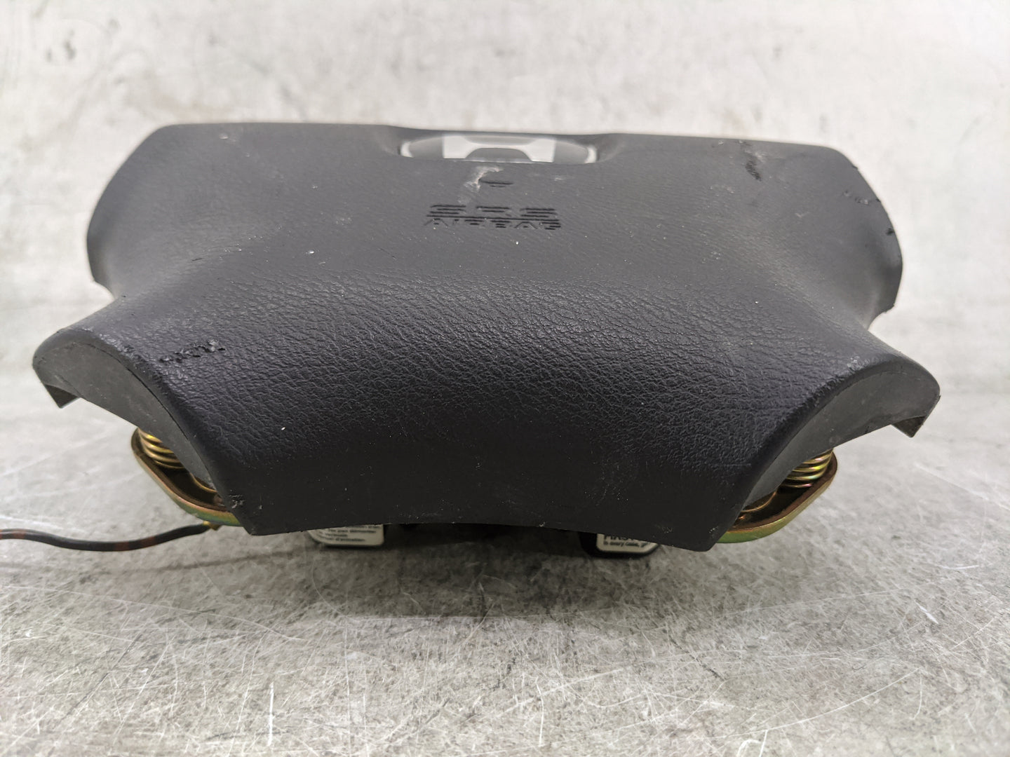 2004-2005 Honda Accord Air Bag Driver Left Steering Wheel Mounted 1477676 - Oemusedautoparts1.com