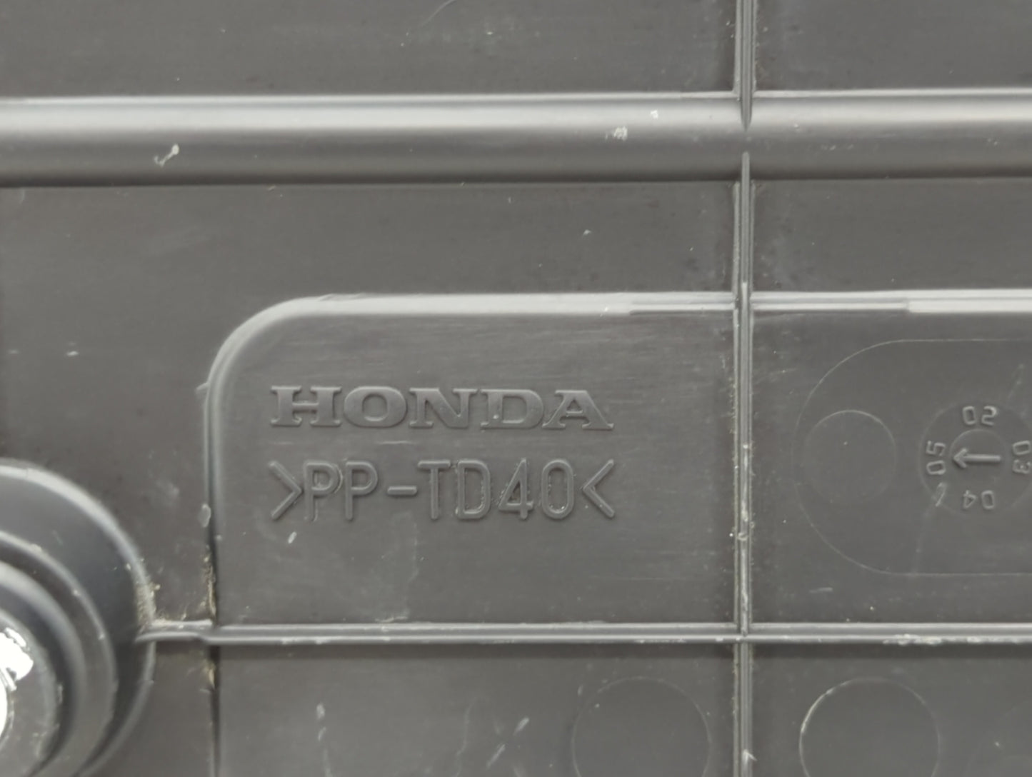 2005 Honda Accord Engine Cover - Oemusedautoparts1.com