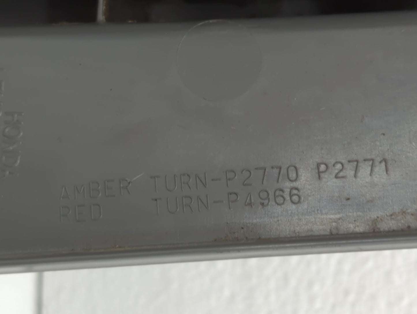 2005 Honda Accord Tail Light Assembly Passenger Right OEM P/N:P2771 P2770 Fits OEM Used Auto Parts - Oemusedautoparts1.com