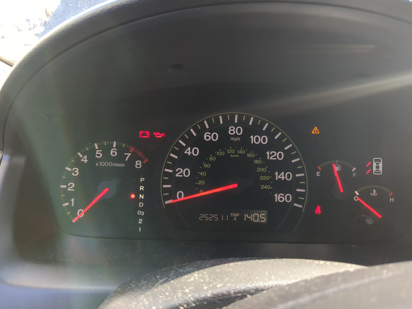 2003-2005 Honda Accord Instrument Cluster Speedometer Gauges Miles:253K Fits Fits 2003 2004 2005 OEM Used Auto Parts - Oemus