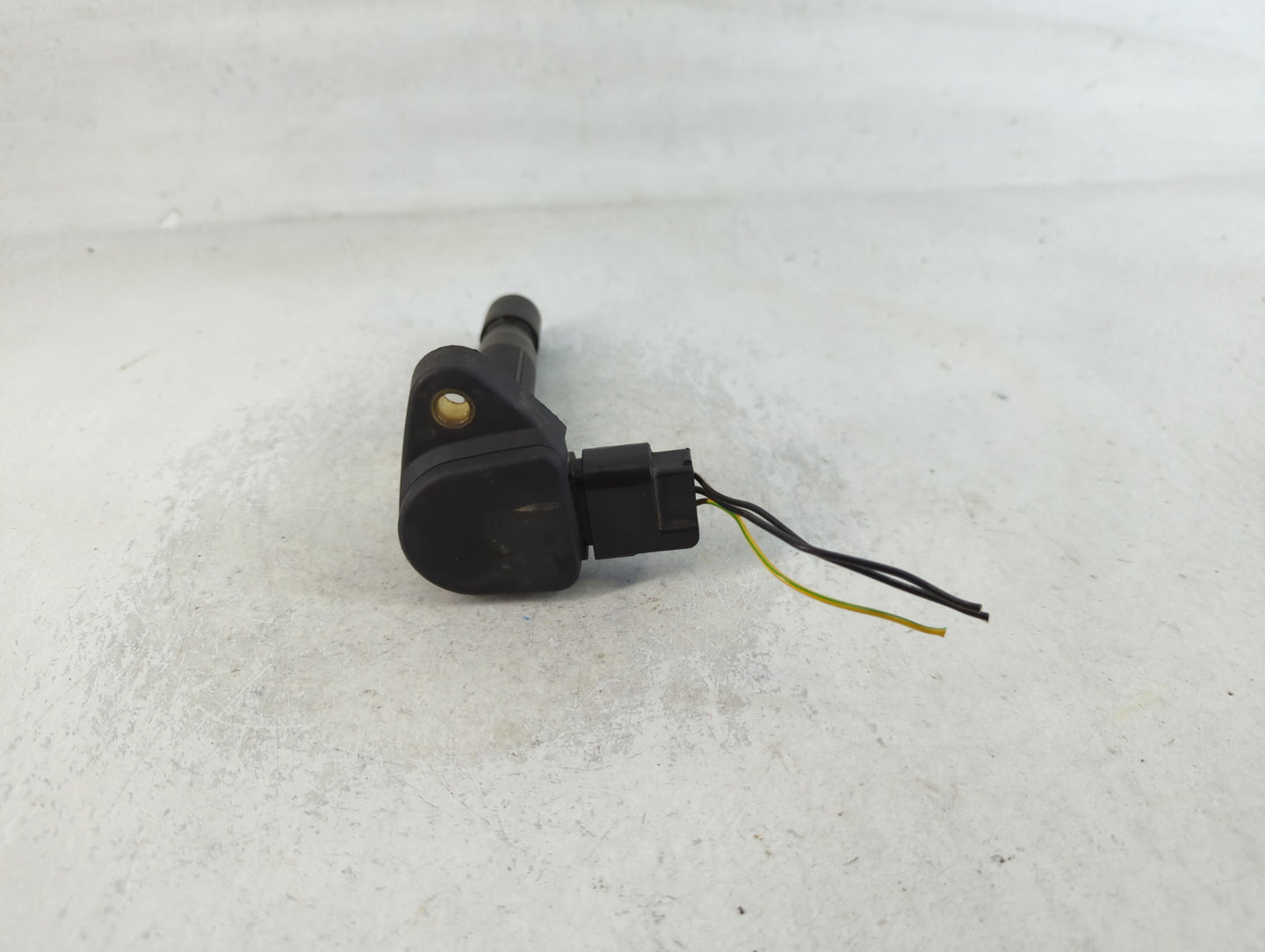 2004-2007 Honda Accord Ignition Coil Igniter Pack - Oemusedautoparts1.com