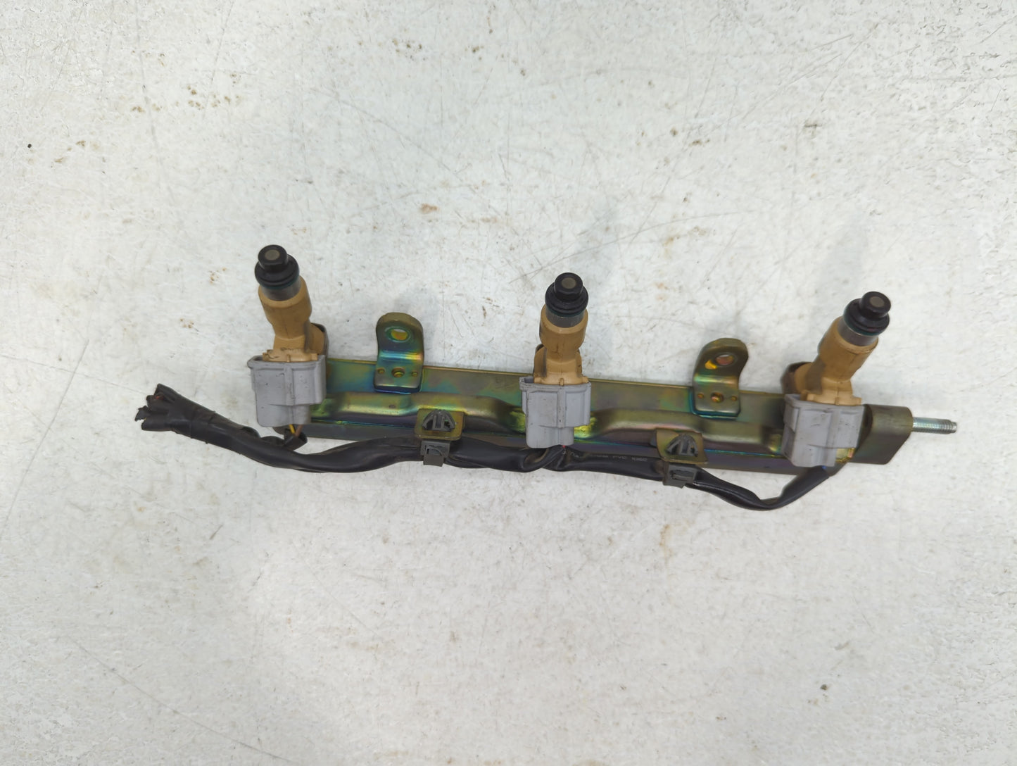 2005 Honda Accord Fuel Injectors P/N:TG12 CJA Fits OEM Used Auto Parts - Oemusedautoparts1.com