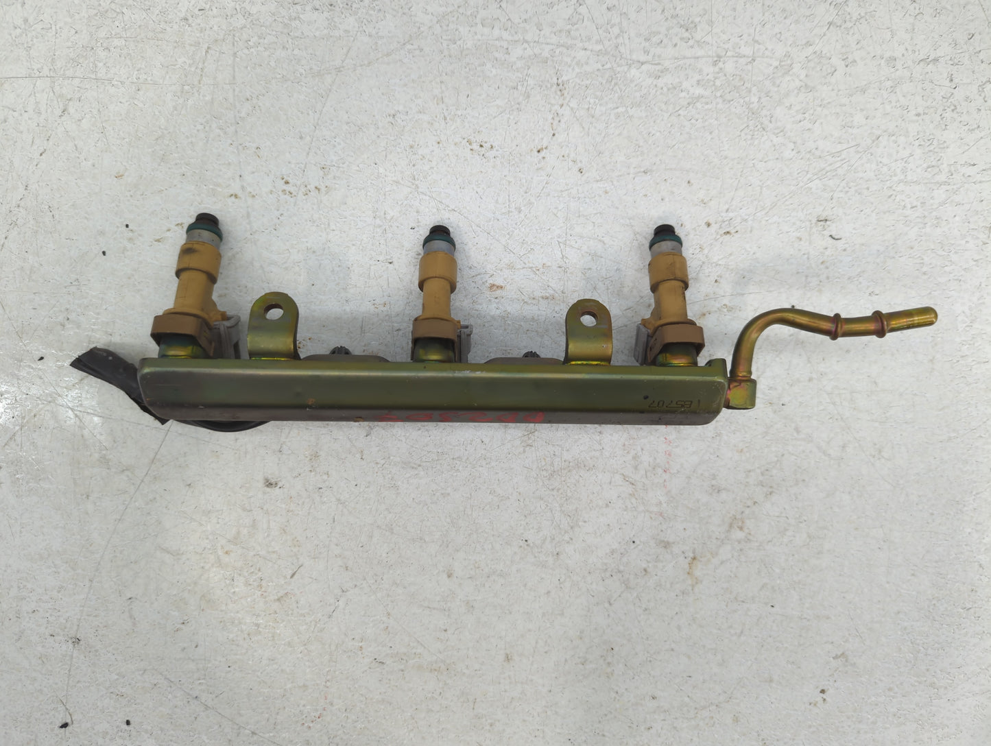 2005 Honda Accord Fuel Injectors P/N:B5707 Fits OEM Used Auto Parts - Oemusedautoparts1.com