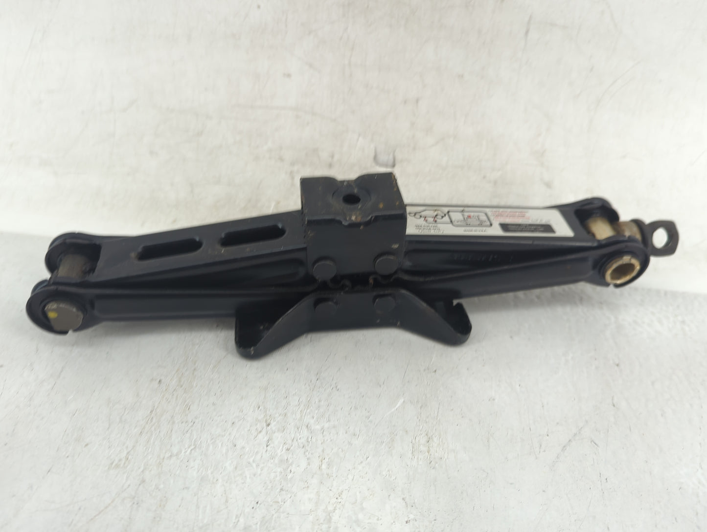 2005 Honda Accord Spare Scissor Car Jack Black - Oemusedautoparts1.com