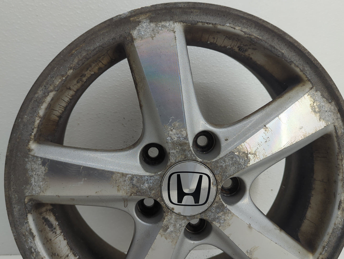 2003-2005 Honda Accord Oem Wheel Rim 823182 - Oemusedautoparts1.com