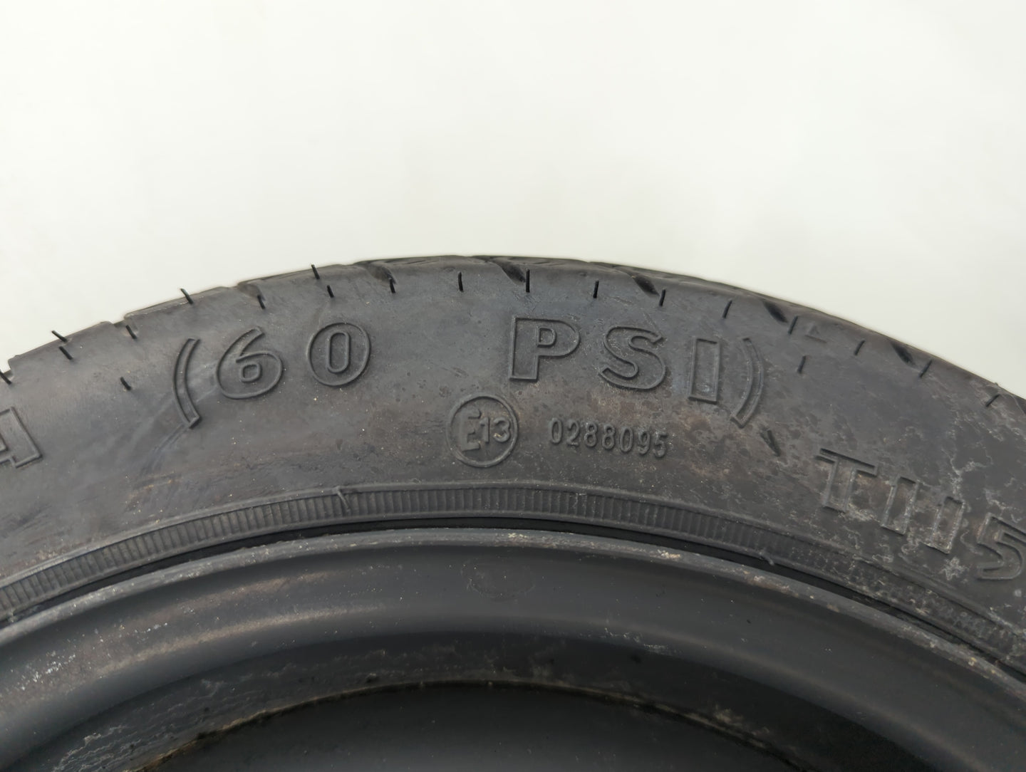 2002-2005 Honda Civic Spare Donut Tire Wheel Rim Oem - Oemusedautoparts1.com