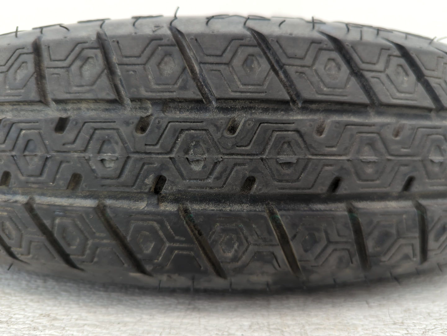 2002-2005 Honda Civic Spare Donut Tire Wheel Rim Oem - Oemusedautoparts1.com