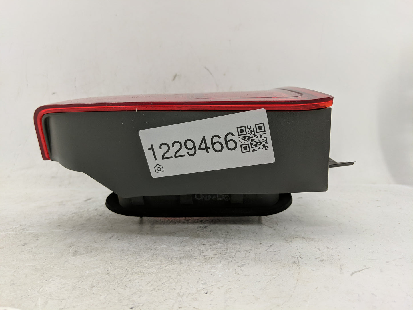 2005 Honda Civic Tail Light Assembly Passenger Right OEM Fits OEM Used Auto Parts - Oemusedautoparts1.com