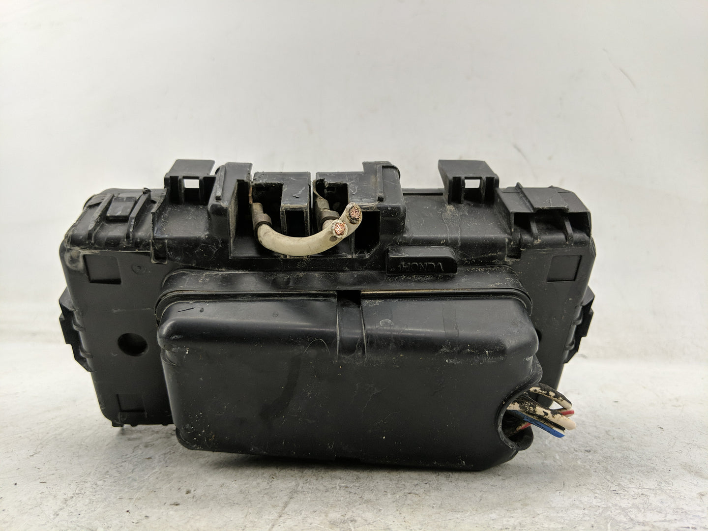 2001-2005 Honda Civic Fusebox Fuse Box Panel Relay Module P/N:S5A-AA Fits Fits 2001 2002 2003 2004 2005 OEM Used Auto Parts 