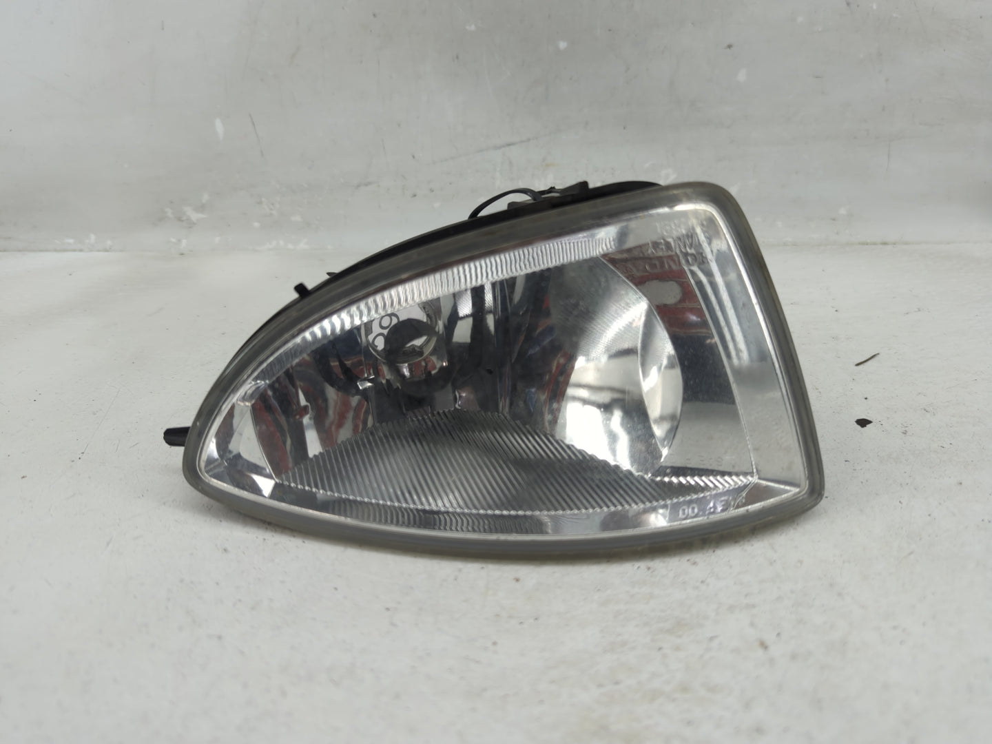 2004-2005 Honda Civic Driver Left Oem Front Light Lamp - Oemusedautoparts1.com
