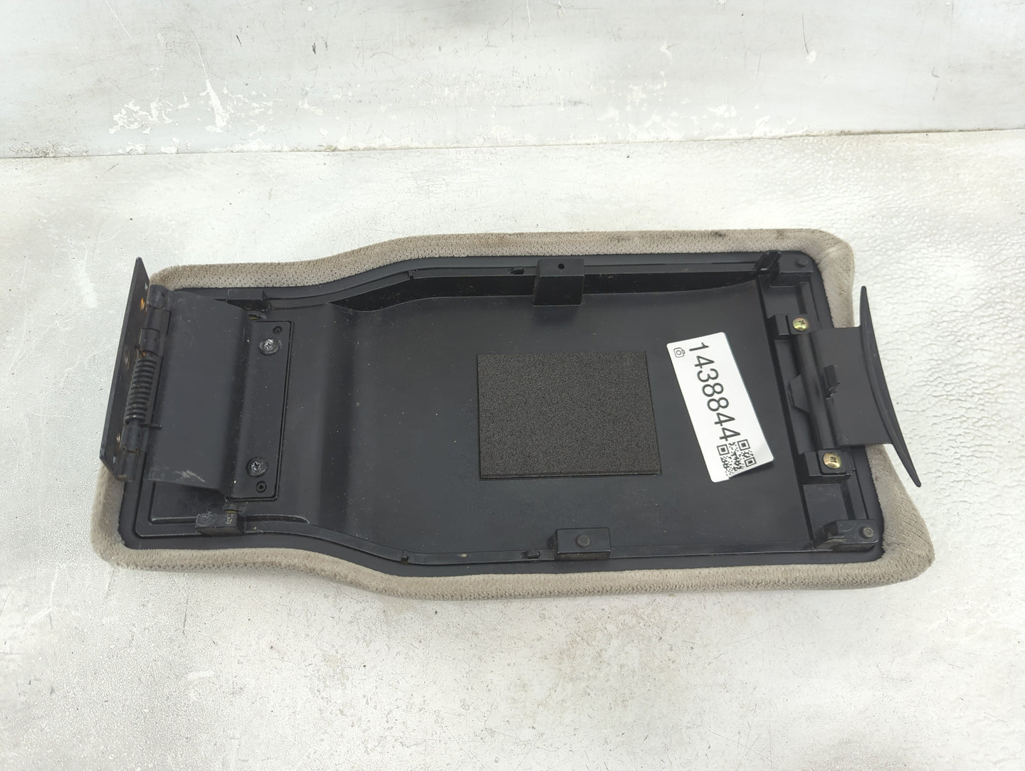 2005 Honda Civic Center Console Armrest Cover Lid Fits OEM Used Auto Parts - Oemusedautoparts1.com