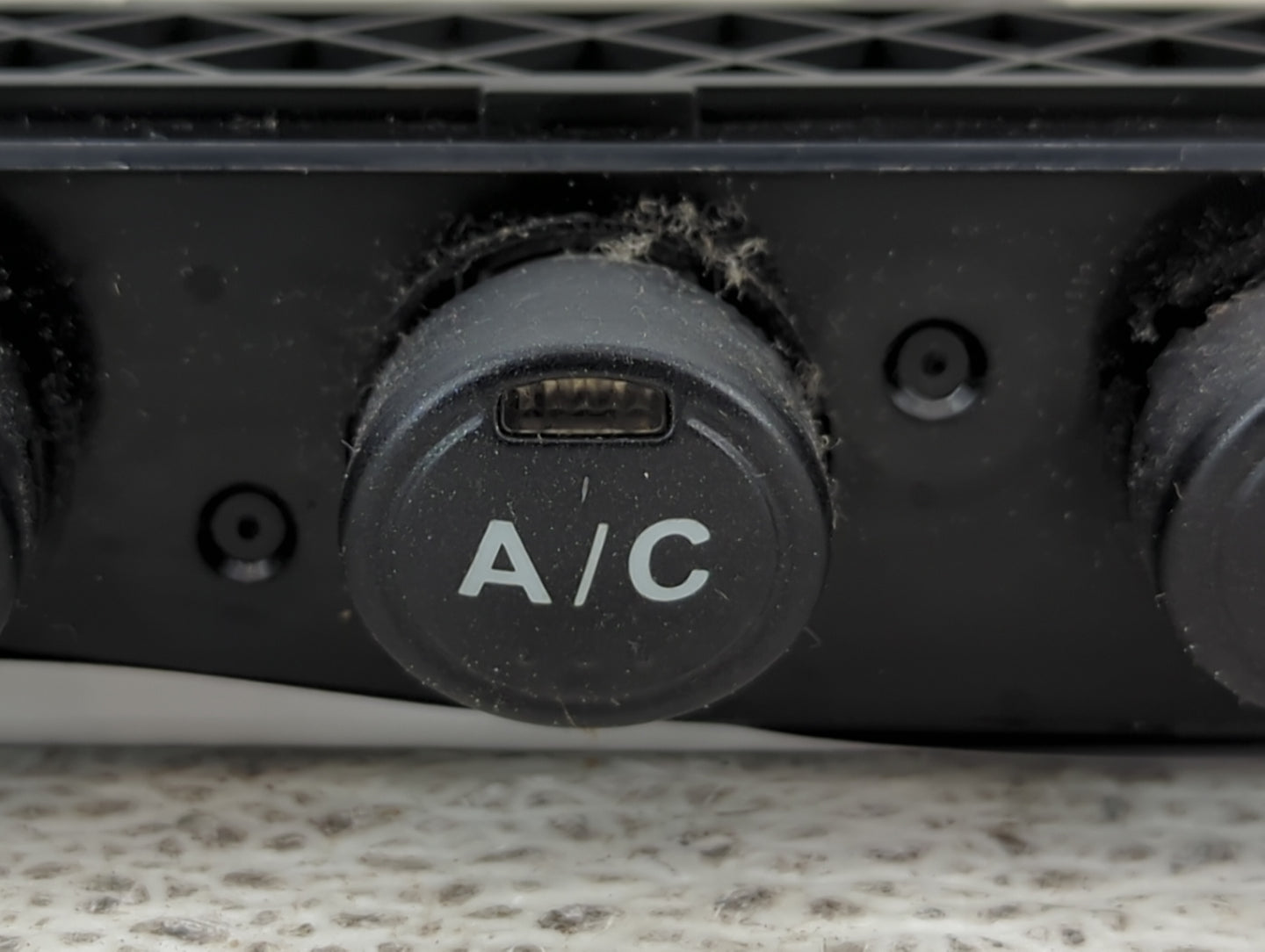 2003-2005 Honda Civic Climate Control Module Temperature AC/Heater Replacement P/N:NH-365L A010 Fits Fits 2003 2004 2005 OEM