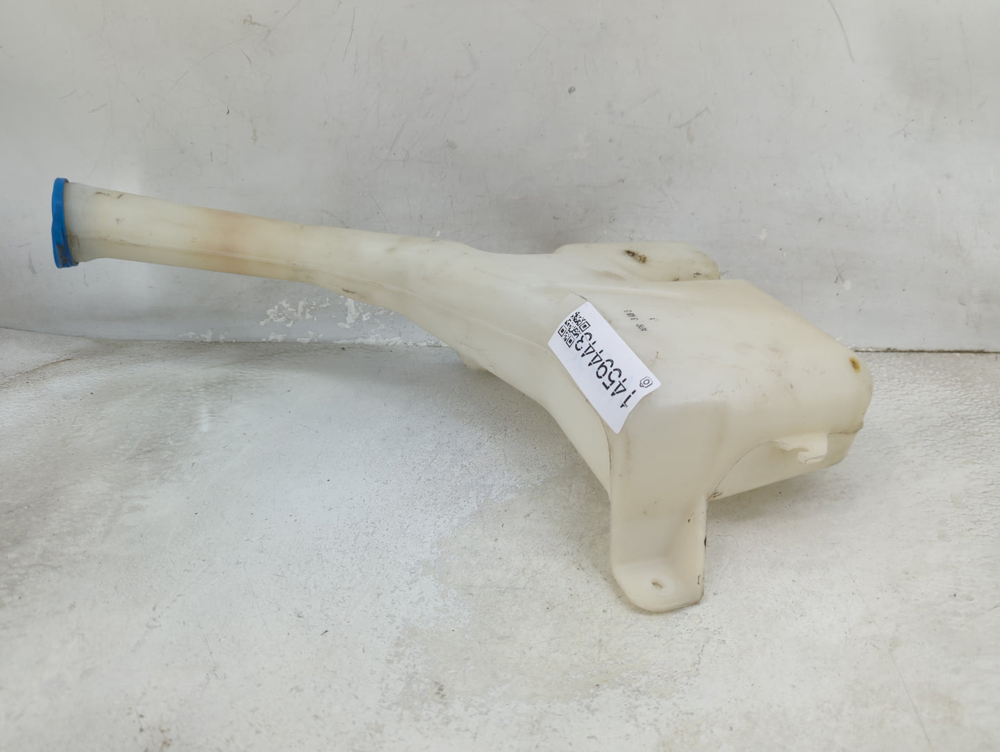 2001-2003 Honda Civic Windshield Washer Fluid Reservoir Bottle Oem 1459443 - Oemusedautoparts1.com