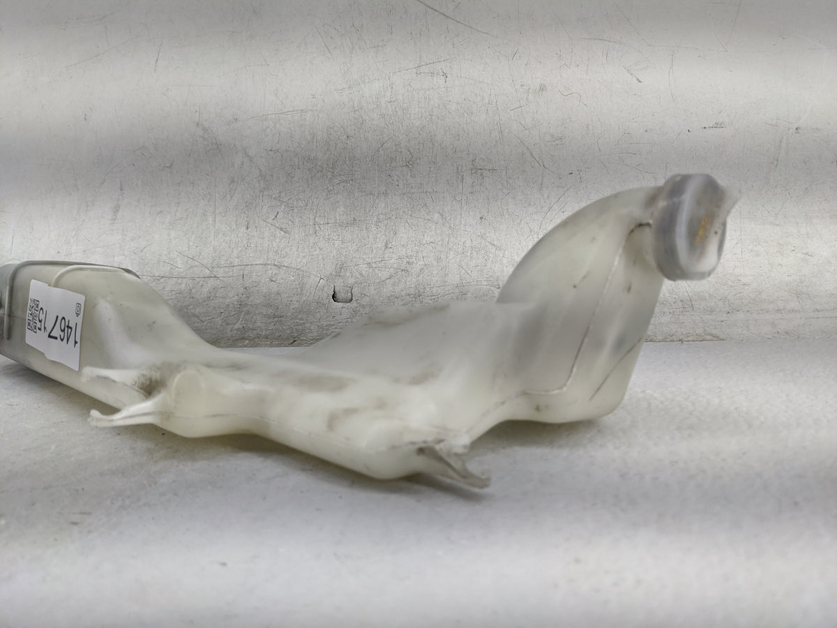 2005 Honda Civic Windshield Washer Fluid Reservoir Bottle Oem 1467115 - Oemusedautoparts1.com