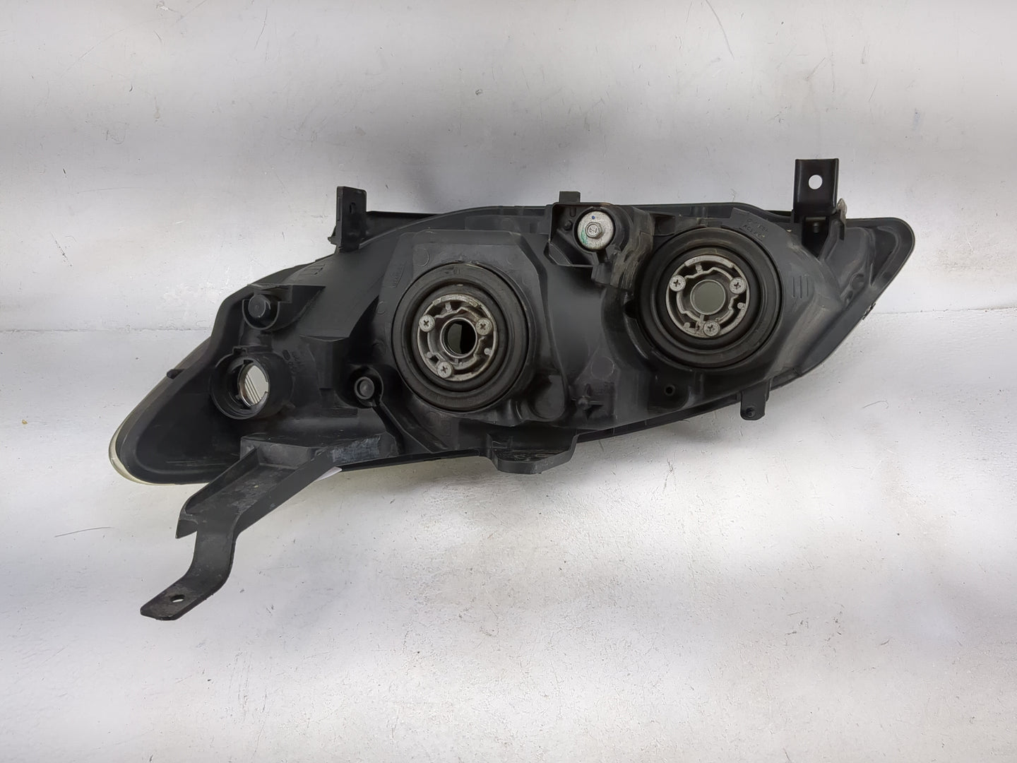 2004-2005 Honda Civic Passenger Right Oem Head Light Headlight Lamp - Oemusedautoparts1.com