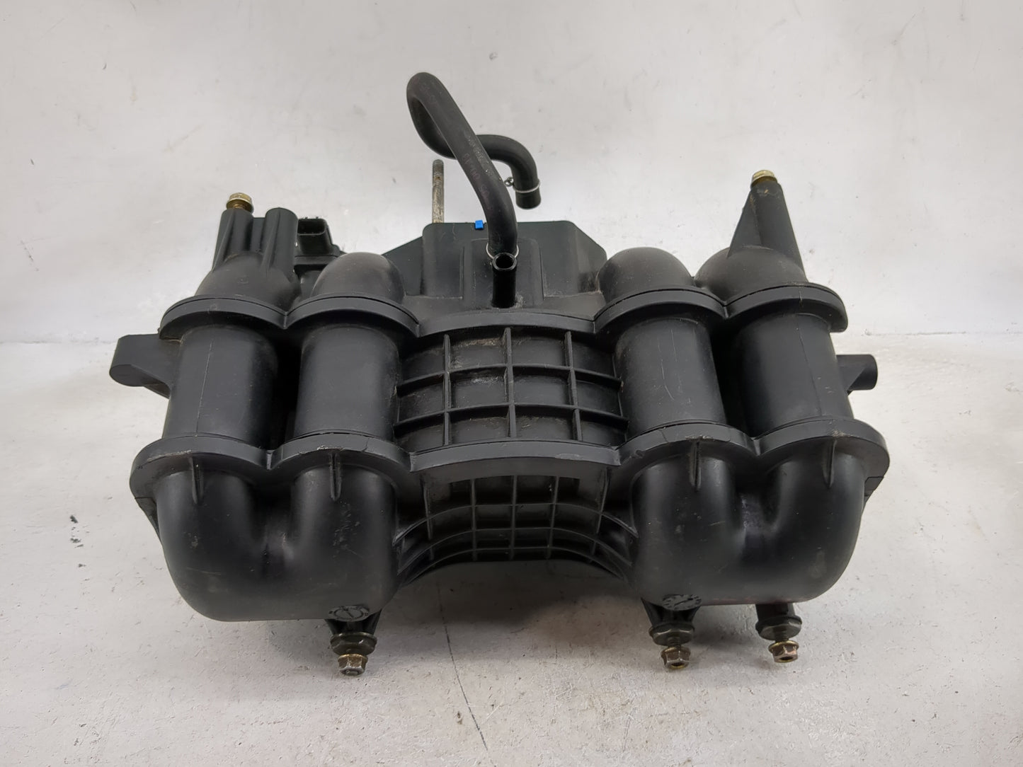 2005 Honda Civic Air Intake Manifold Fits OEM Used Auto Parts - Oemusedautoparts1.com