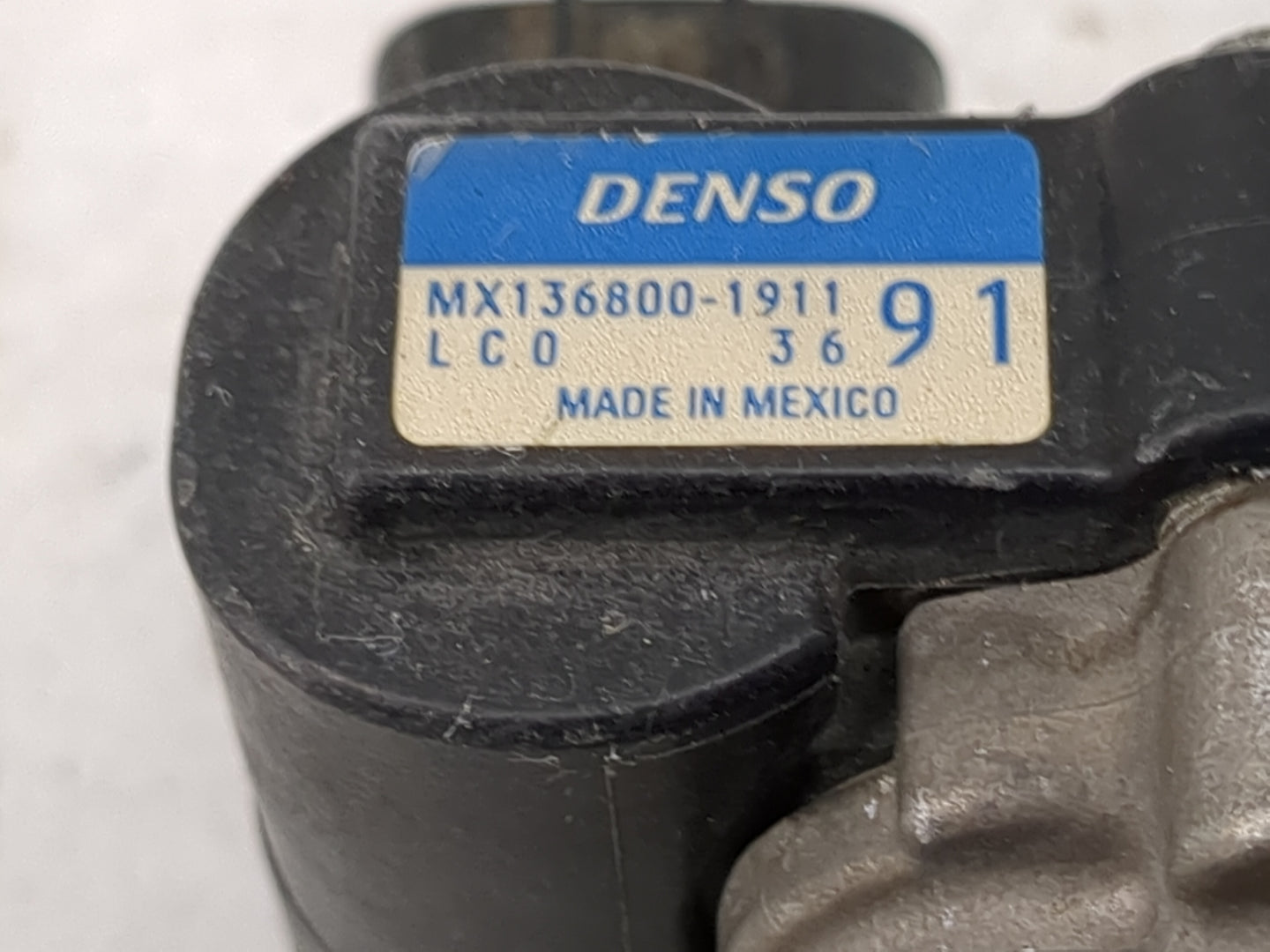 2005 Honda Civic Throttle Body P/N:MX136800-1911 Fits OEM Used Auto Parts - Oemusedautoparts1.com