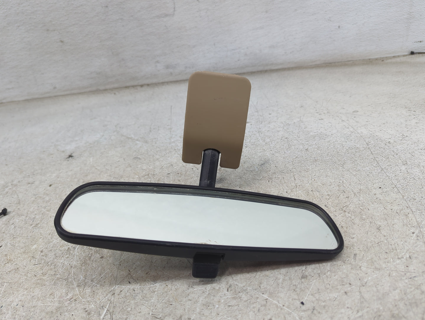 2005 Honda Civic Interior Rear View Mirror Replacement OEM P/N:E4 011681 Fits OEM Used Auto Parts - Oemusedautoparts1.com