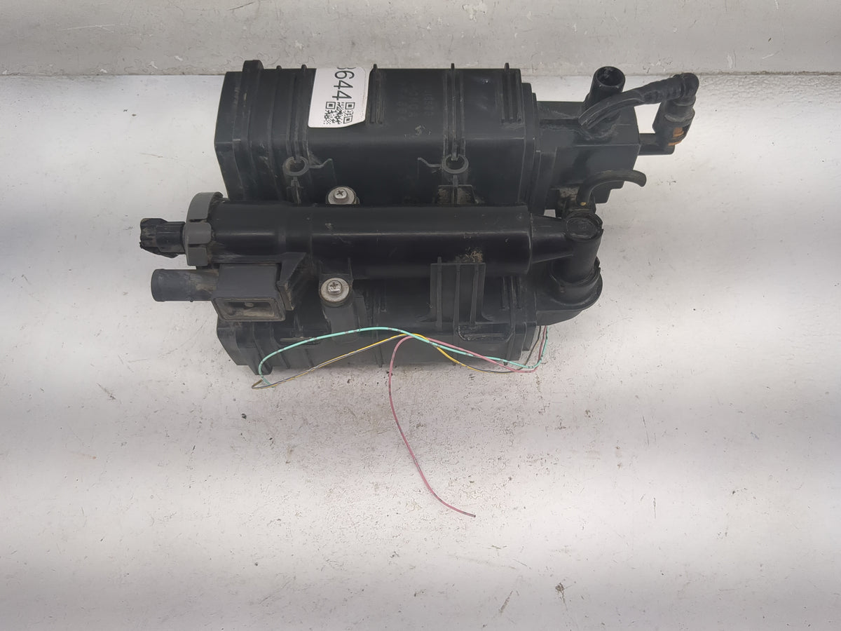 2005 Honda Civic Fuel Vapor Charcoal Canister - Oemusedautoparts1.com