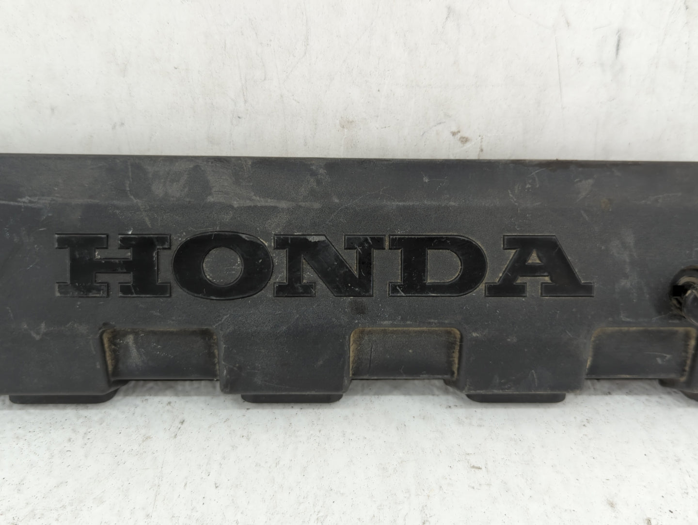 2005 Honda Civic Engine Cover - Oemusedautoparts1.com