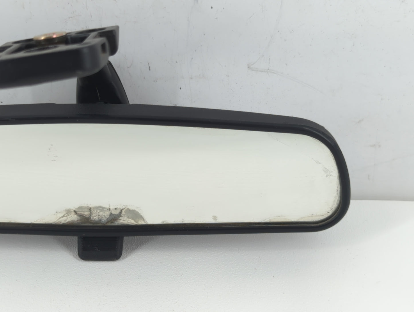 2005 Honda Civic Interior Rear View Mirror Replacement OEM P/N:E8011681 Fits OEM Used Auto Parts - Oemusedautoparts1.com