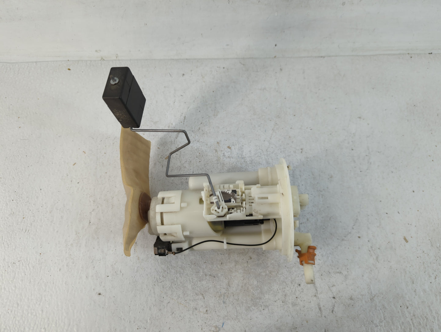 2003-2005 Honda Civic Electrical Gas Fuel Pump Assembly - Oemusedautoparts1.com