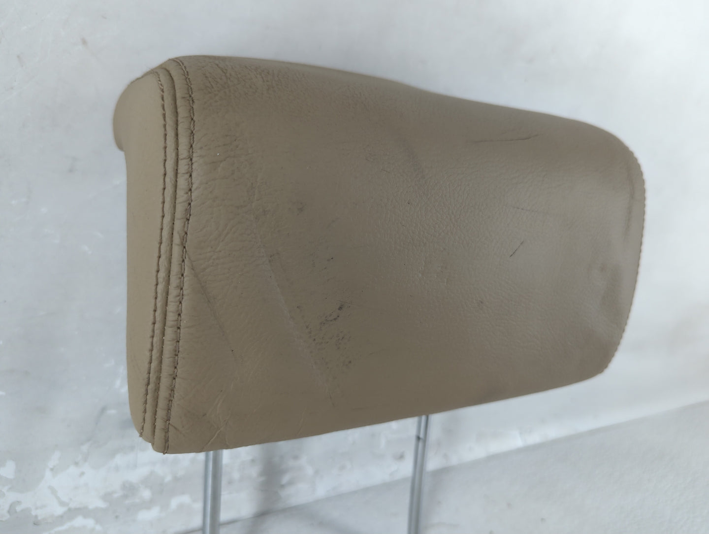2005 Honda Cr-V Headrest Head Rest Rear Seat Fits OEM Used Auto Parts - Oemusedautoparts1.com