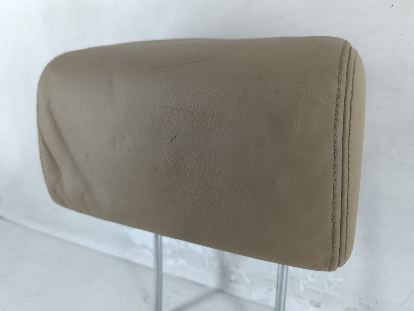 2005 Honda Cr-V Headrest Head Rest Rear Seat Fits OEM Used Auto Parts - Oemusedautoparts1.com