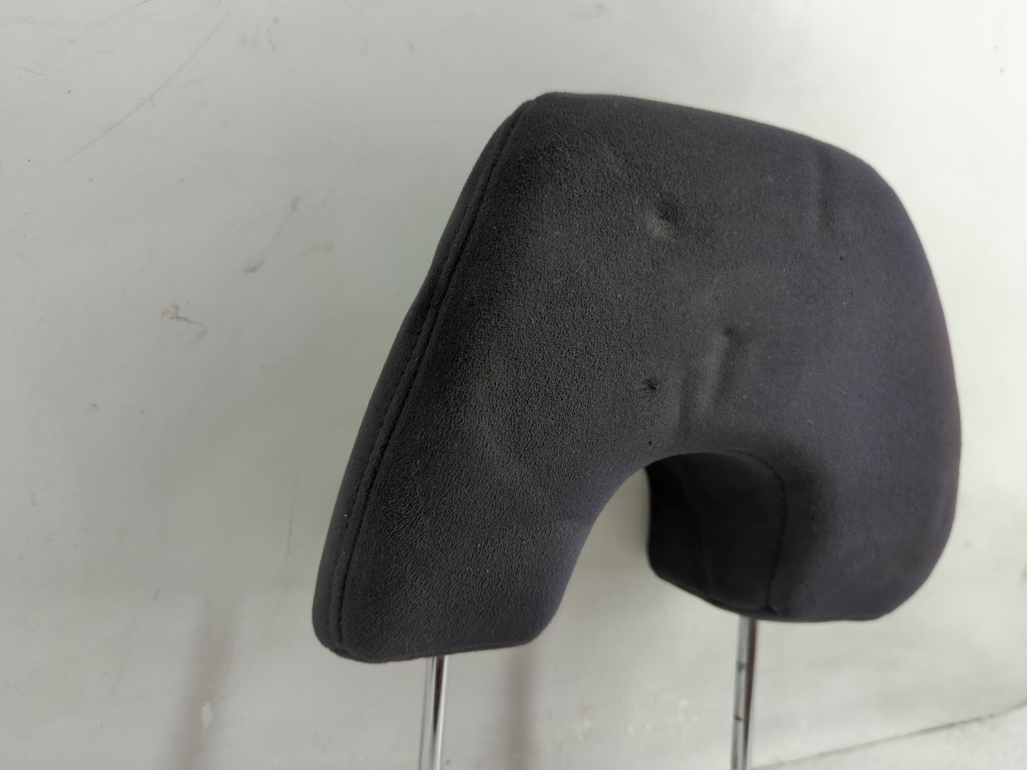2005 Honda Cr-V Headrest Head Rest Front Driver Passenger Seat Fits OEM Used Auto Parts - Oemusedautoparts1.com