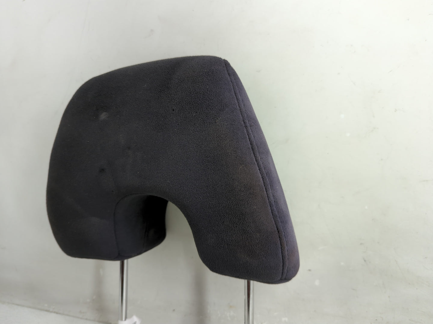 2005 Honda Cr-V Headrest Head Rest Front Driver Passenger Seat Fits OEM Used Auto Parts - Oemusedautoparts1.com