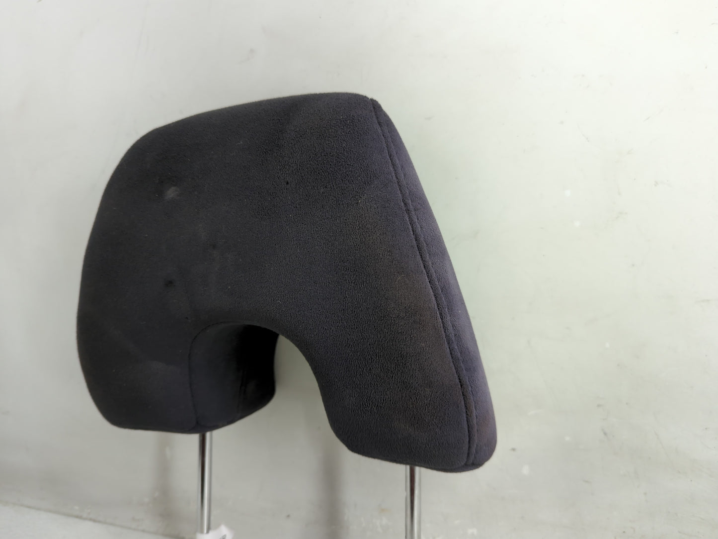 2005 Honda Cr-V Headrest Head Rest Front Driver Passenger Seat Fits OEM Used Auto Parts - Oemusedautoparts1.com