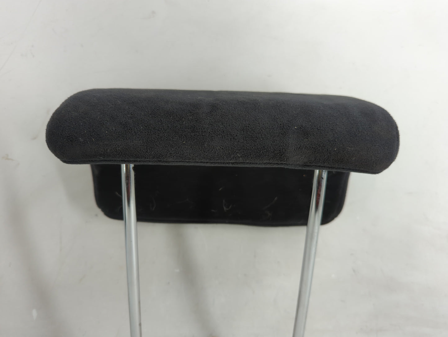 2005 Honda Cr-V Headrest Head Rest Rear Seat Fits OEM Used Auto Parts - Oemusedautoparts1.com