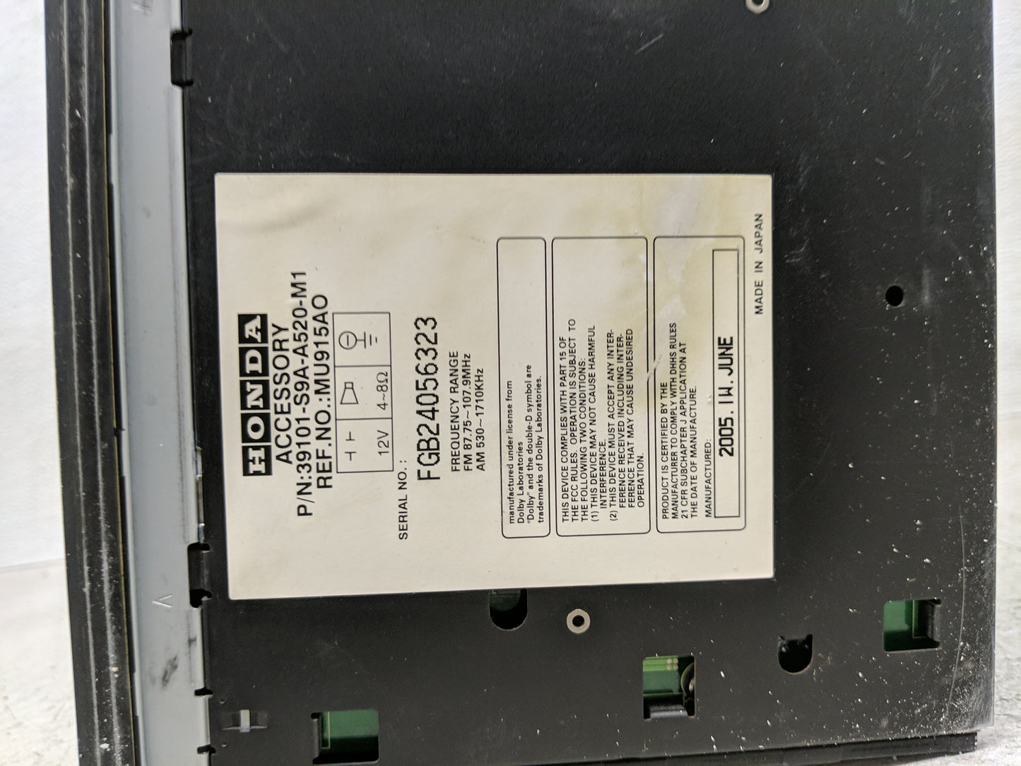 2005-2006 Honda Cr-V Radio AM FM Cd Player Receiver Replacement P/N:39101-S9A-A520-M1 Fits Fits 2005 2006 OEM Used Auto Part