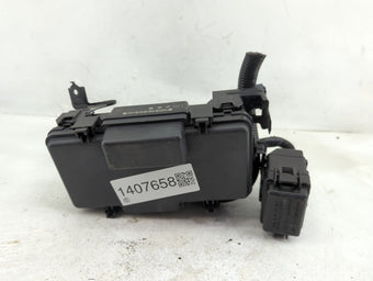 compare product 2002-2006 Honda Cr-V Fusebox Fuse Box Panel Relay Module P/N:S9A-A02 Fits Fits 2002 2003 2004 2005 2006 OEM Used Auto Parts