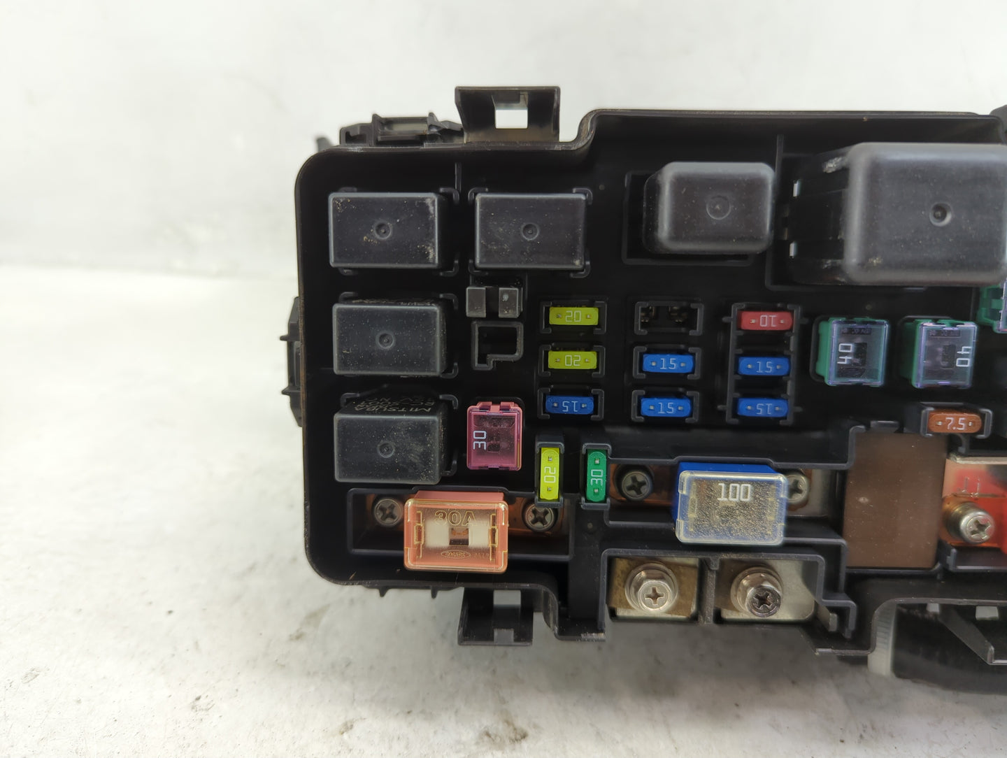 2002-2006 Honda Cr-V Fusebox Fuse Box Panel Relay Module P/N:S9A-A02 Fits Fits 2002 2003 2004 2005 2006 OEM Used Auto Parts 