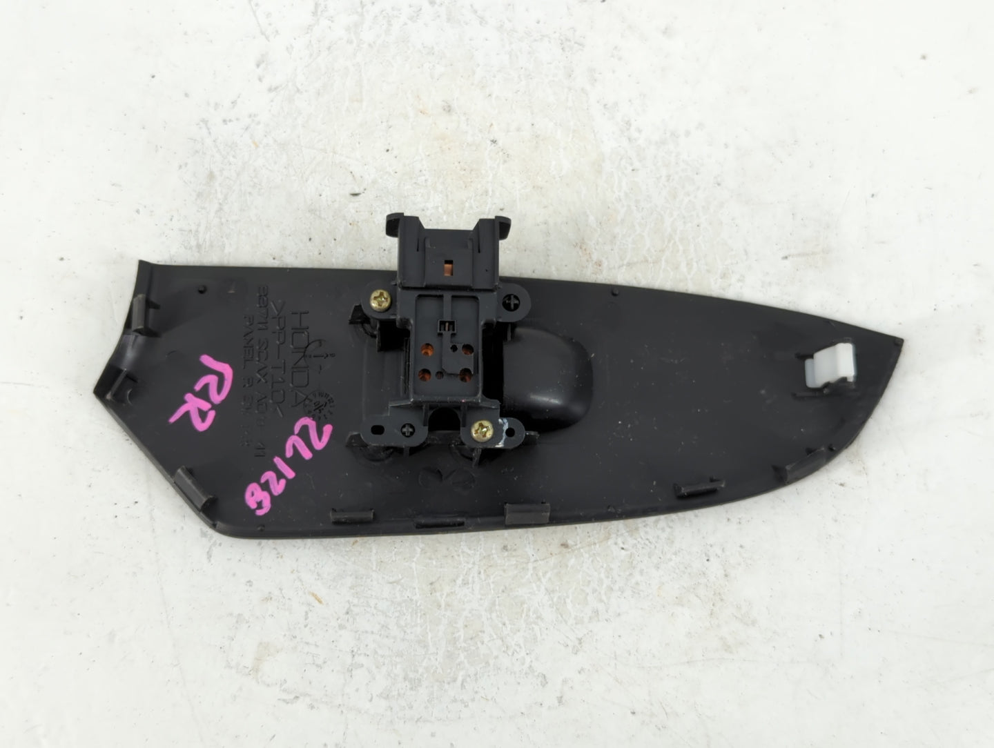 2002-2006 Honda Cr-V Master Power Window Switch Replacement Driver Side Left P/N:PP-T10 A011-M1 Fits Fits 2002 2003 2004 200