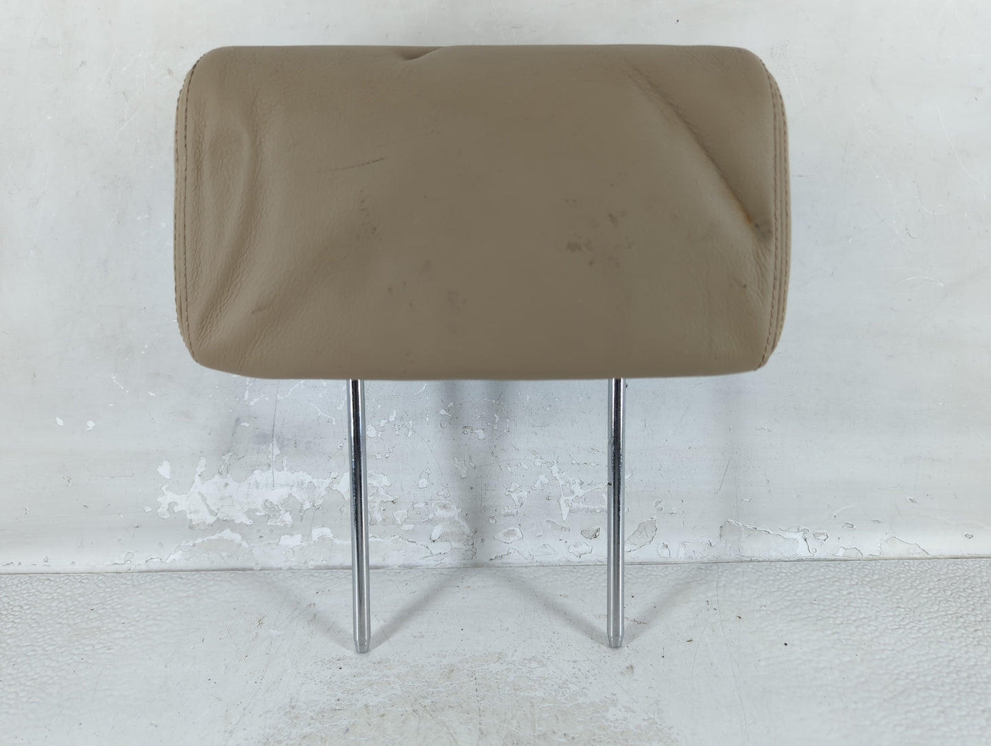 2005 Honda Cr-V Headrest Head Rest Rear Seat Fits OEM Used Auto Parts - Oemusedautoparts1.com