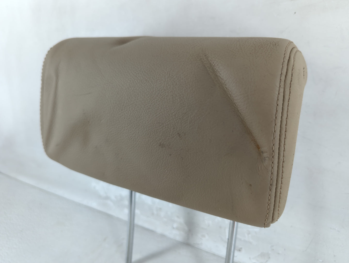 2005 Honda Cr-V Headrest Head Rest Rear Seat Fits OEM Used Auto Parts - Oemusedautoparts1.com